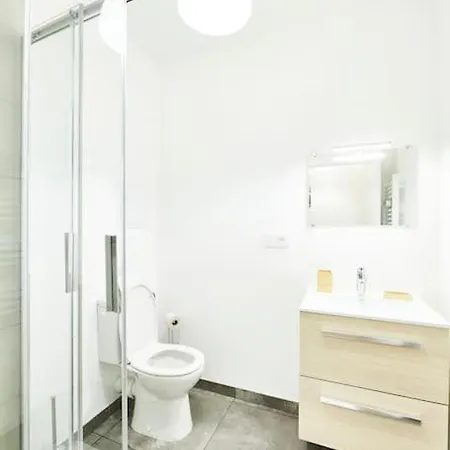 Rb-0g - F3 Au Rdc Equipe Pour 1 A 5 Pers Appartement Mulhouse